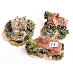 Lilliput Lane cottages, mint and boxed, The Pottery, Cruckend, Medway Manor