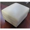Image 1 : VAILANCOURT LEATHER OTTOMAN