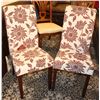 Image 1 : LOT OF 2 BROWN FLOWER PRINT PARSON CHAIR