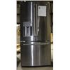 Image 1 : GE 23.8 CU FT FRENCH DOOR BOTTOM MOUNT W/ ICEMAKER