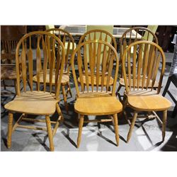 LOT OF 6 MEDIUM OAK SIDE CHAIRS