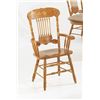 Image 1 : 5 NEWYORKTON MED OAK CHAIRS & LOT OF EXTRA SEATS