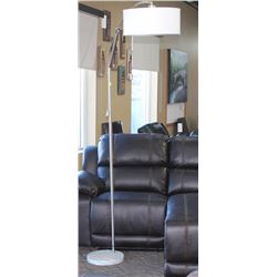 GRANDORA FLOOR LAMP