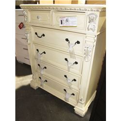 FARAH CHEST