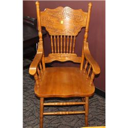 LOT OF 5 MILAS MEDIUM OAK ARM CHAIR