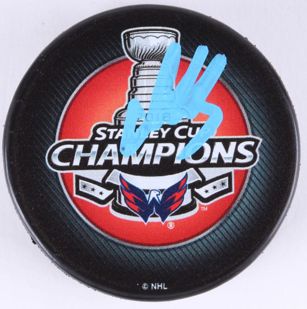 Alexander Ovechkin Signed 18 Stanley Cup Champions Logo Hockey Puck Beckett Coa Alexander Ovechkin Signed 18 Stanley Cup Champions Logo Hockey Puck Beckett Coa
