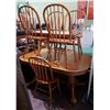 Image 1 : 5 PIECE OAK DINING SET