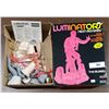 Image 1 : VINTAGE LUMINATORS NEON MONSTERS THE MUMMY MODEL KIT