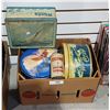 Image 1 : BOX LOT VINTAGE COLLECTIBLE TINS