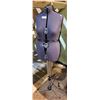 Image 1 : ADJUSTABLE DRESS FORM