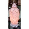 Image 1 : ASIAN PORCELAIN TABLE LAMP