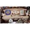 Image 1 : 3 PIECE LIVING ROOM SUITE