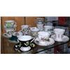 Image 2 : 11 BONE CHINA TEACUPS/SAUCERS