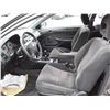 Image 7 : B4 --  2005 Honda Civic DX , Grey , 193944  KM's