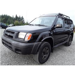 J6 --  2000 Nissan Xterra XE , Black , 174384  KM's