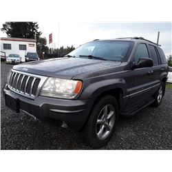 G1 --  2004 Jeep Grand Cherokee , Silver , 222843  KM's