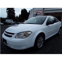 B1 -- 2009 CHEV COLBALT COUPE, WHITE, 192,982 KMS