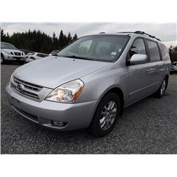 H4 --  2008 Kia Sedona EX , Silver ,137024  KM's