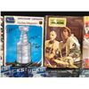 Image 2 : COLLECTION OF CANUCKS MEMORABILIA INC. VINTAGE TEAM MAGAZINES, SPORTS ILLUSTRATED ISSUES, OCT. 9,