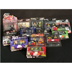 LOT OF ASSORTED SMALL FIGURINES, MOSTLY MARVEL MINIMATES