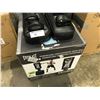 Image 1 : EVERLAST POWER CORE FREE STANDING HEAVY BAG AND PAIR OF CONTENDER SPARRING PADS
