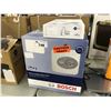 Image 2 : BOSCH MINI-TANK ELECTRIC WATER HEATER AND KITCHEN FAUCET
