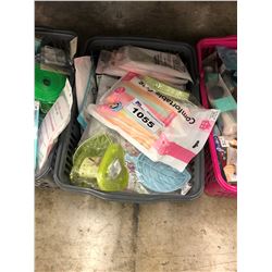 BIN OF ASSORTED DOLLAR STORE ITEMS