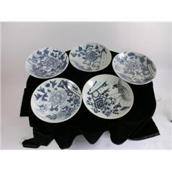Set of 5 Chinese Blue and White Plates