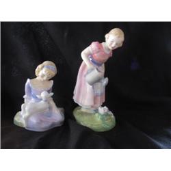 Pair of Royal Doulton Figurines "Mary Mary" and "Mary had a little lamb"