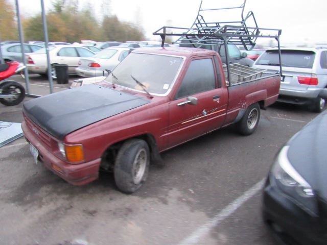 1987 toyota pickup speeds