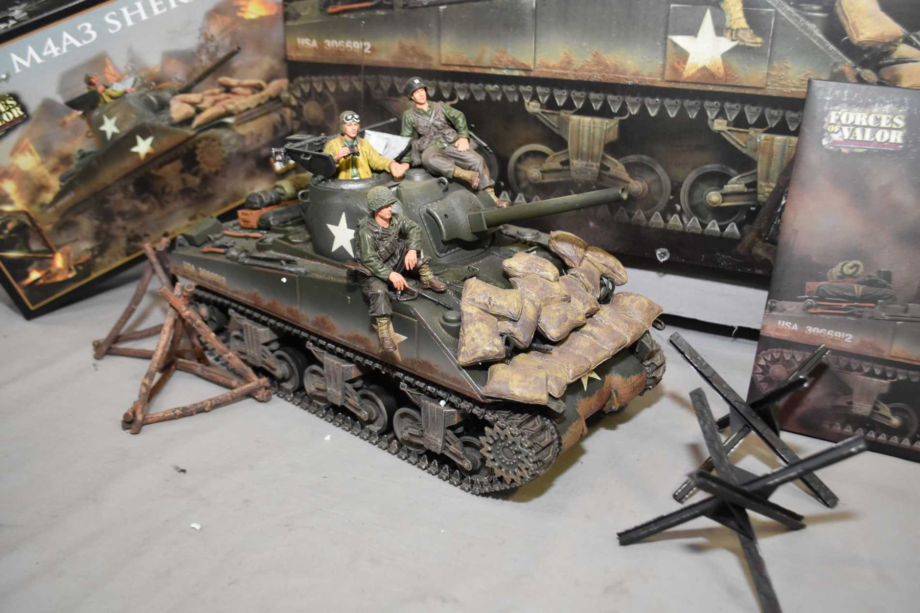 First issue "Forces of Valor" 116th scale die cast U.S. M4A3 Sherman