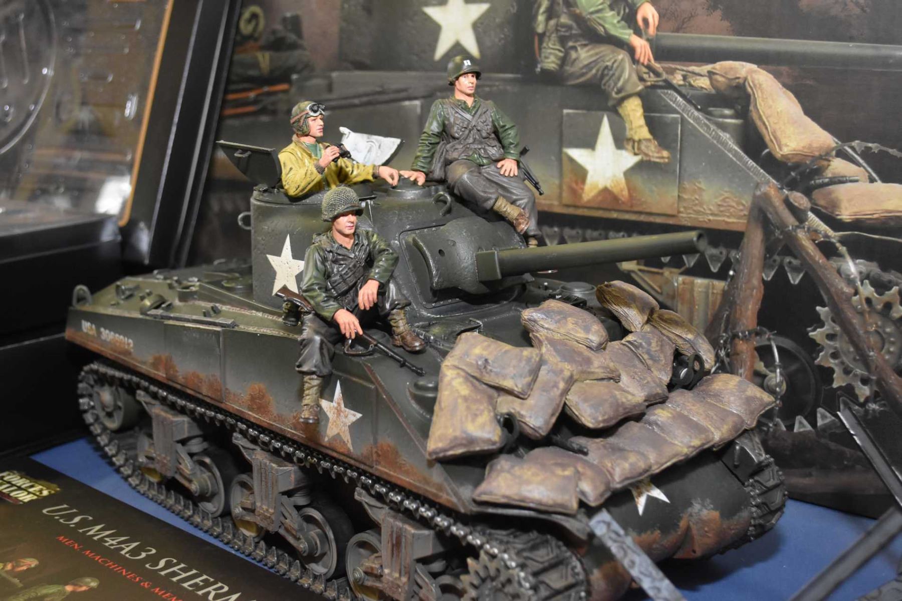 Forces of Valor 116th scale, die cast "U.S M4 A3 Sherman Tank" new in