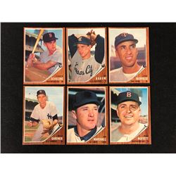 1962 TOPPS BASEBALL TRADING CARDS LOT (MINT)