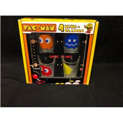 COLLECTIBLE PAC-MAN MINI GLASSES SET (4 GLASSES)
