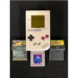 NINTENDO GAMEBOY W/ GAMES