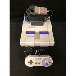 SUPER NINTENDO ENTERTAINMENT SYSTEM W/ POWER & CONTROLLER