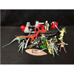 ACTION FIGURES/ WEAPONS/ VEHICLES LOT