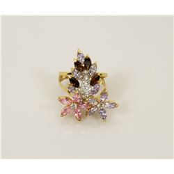 4) 18K YELLOW GOLD CUBIC ZIRCONIA RING