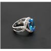 Image 3 : 16) 18K WHITE GOLD DIAMOND & BLUE TOPAZ RING