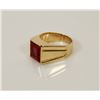 Image 2 : 19) 10K YELLOW GOLD SYNTHETIC RUBY GEMSTONE RING