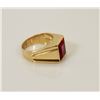 Image 3 : 19) 10K YELLOW GOLD SYNTHETIC RUBY GEMSTONE RING