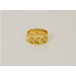 55) 21K YELLOW GOLD FANCY DESIGN BAND RING