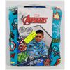 Image 1 : AVENGERS CUDDLY BLANKET WRAP (43" X 43")