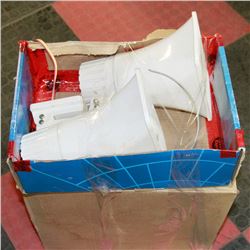 LOT OF 2 SOUND HORNS, ONE LARGE ONE MEDIUM