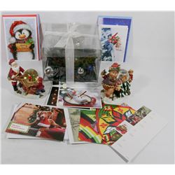 FLAT OF CHRISTMAS DÉCOR AND CARDS