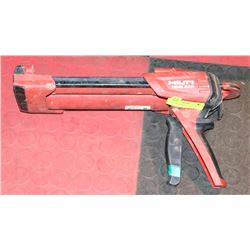 CAULKING GUN