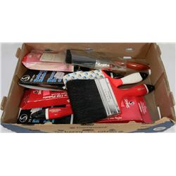 FLAT OF 3" & 4" PAINT BRUSHES