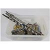 Image 1 : SMALL TOTE OF DRILL BITS