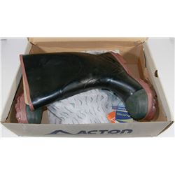 PAIR OF PROTECTO WORK BOOTS SIZE 9