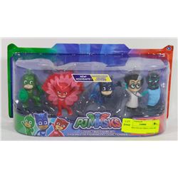 PJ MASKS COLLECTIBLE 5 FIGURE SET.